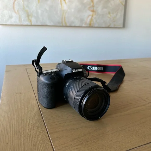 Canon 90D Camera and lens